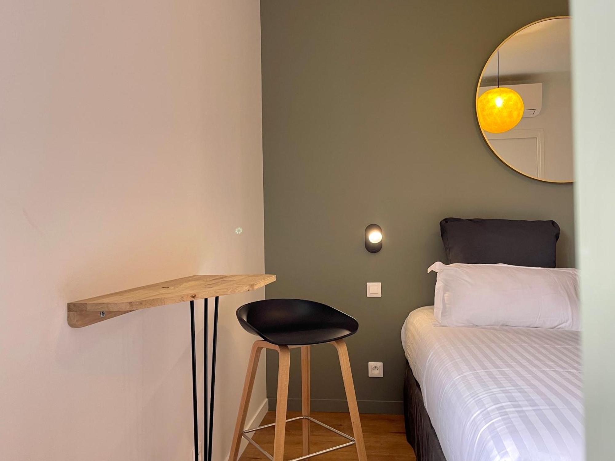 Demeure Rossini Cholet Centre Apartment Room photo